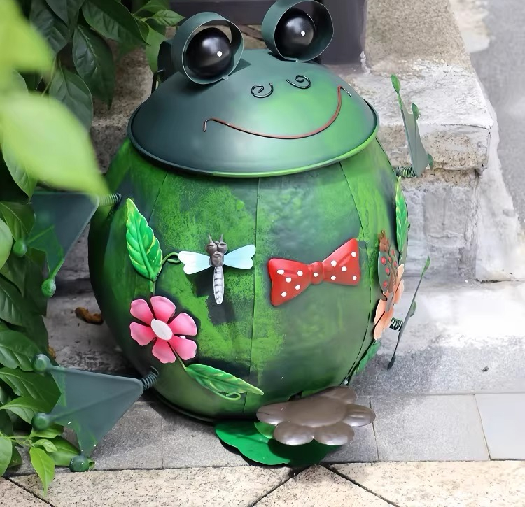 Wrought iron trash can outdoor - Gardening Tools Cartoon recensie en prijs