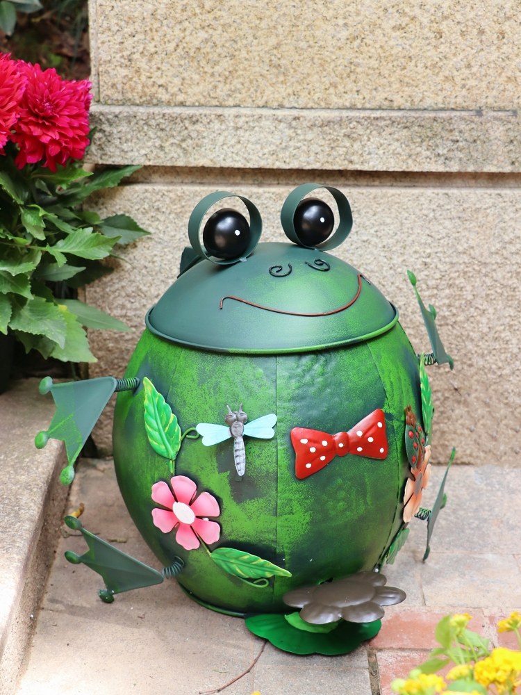 Wrought iron trash can outdoor - Gardening Tools Cartoon recensie en prijs